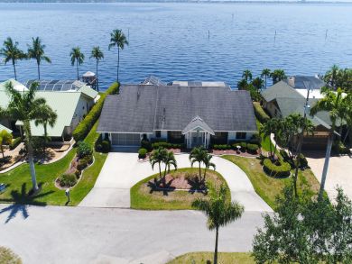 Cape Coral Home 921102 Cape Coral Home 921102