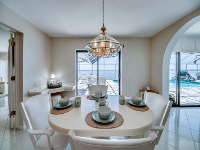 Cape Coral Home 921102 Cape Coral Home 921102