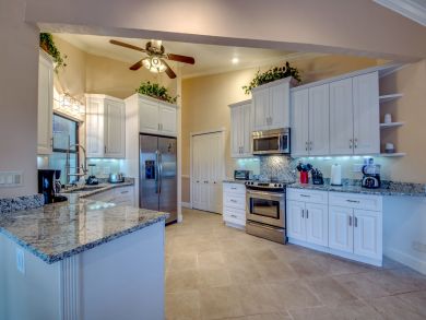 Cape Coral Home 921103