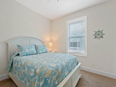 Fort Myers Vacation Home Sleeps Six Guests.
