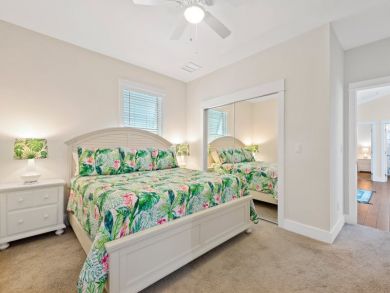 Fort Myers Vacation Home Sleeps Six Guests.