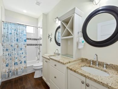 Fort Myers Vacation Home Sleeps Six Guests.