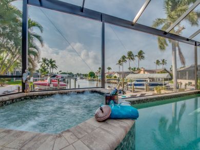Cape Coral Home 921105 Cape Coral Home 921105
