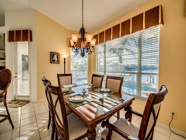 Cape Coral Home 921108