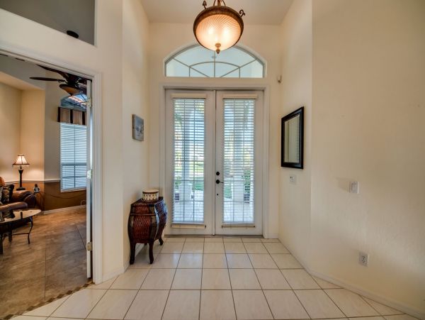 Cape Coral Home 921108