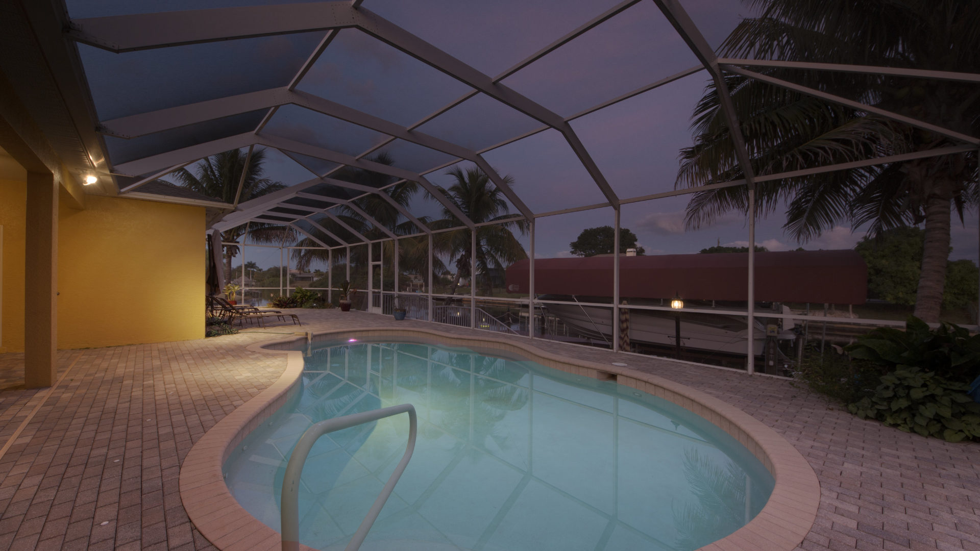 Cape Coral Home 921111