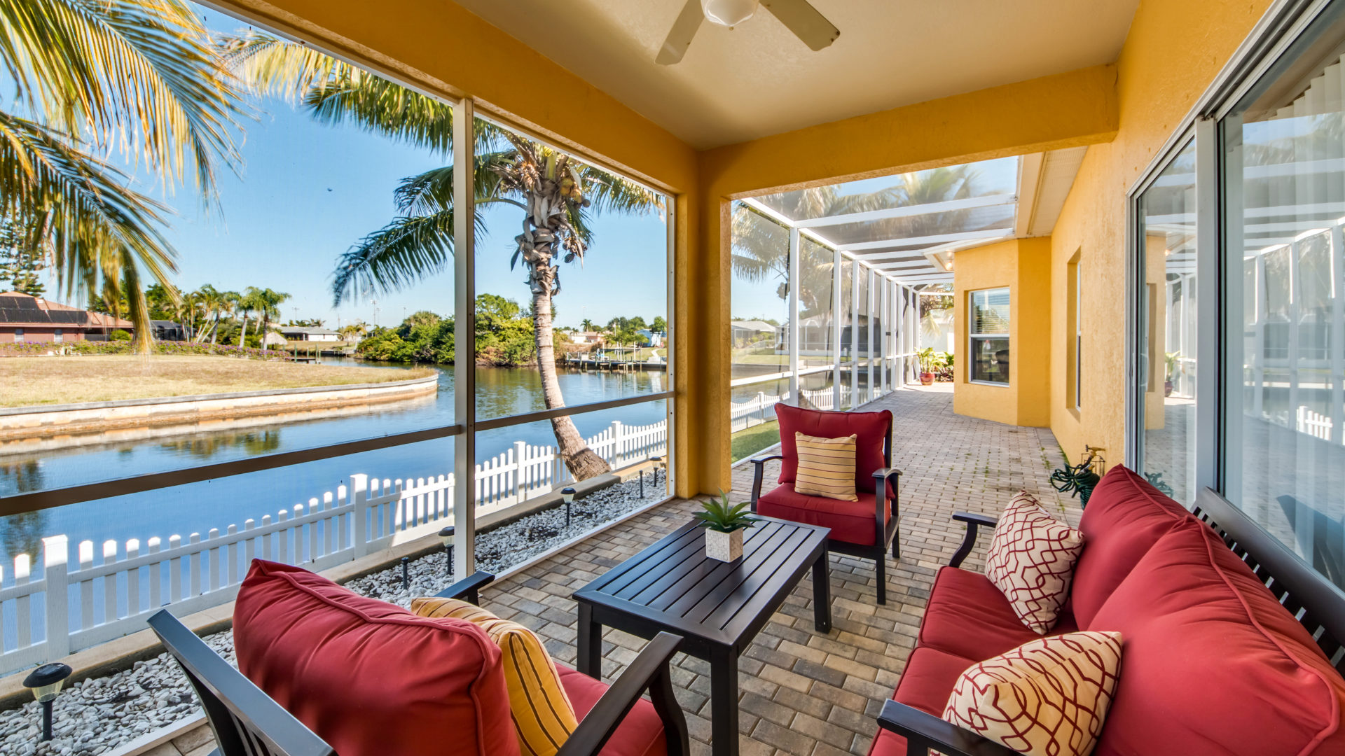 Cape Coral Home 921111