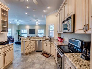 Cape Coral Home 921111
