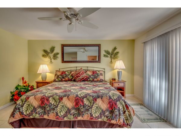 Cape Coral Three Bedroom Charm