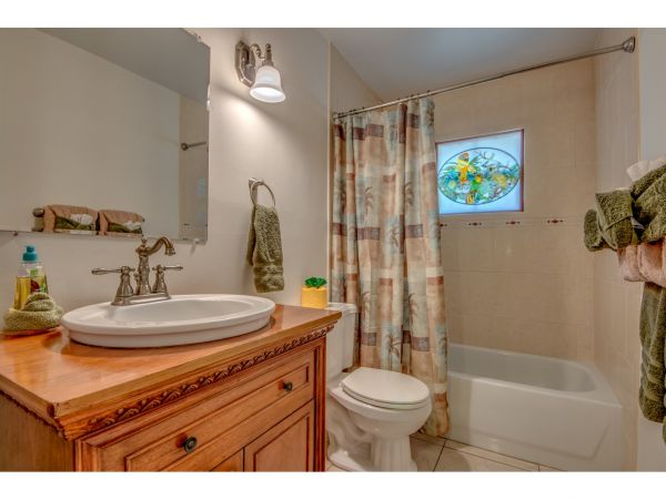 Cape Coral Three Bedroom Charm