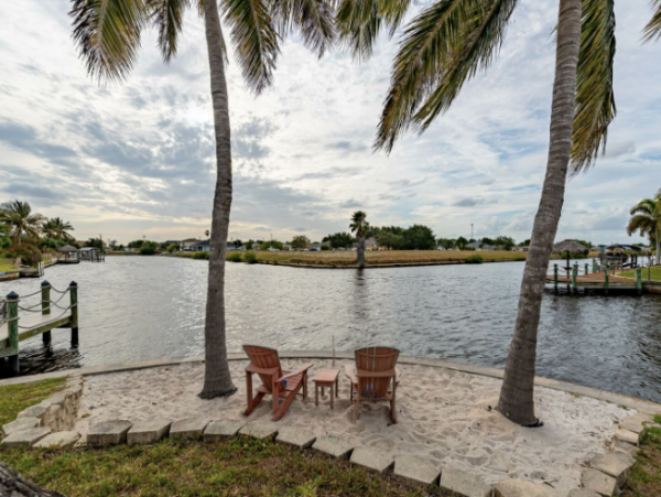 Nothing Short of Magical Stunning Cape Coral Luxury