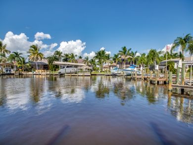 Cape Coral Home 921138 Cape Coral Home 921138