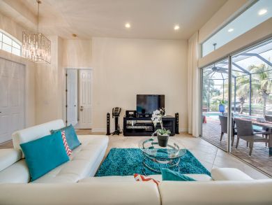 Cape Coral Home 921139