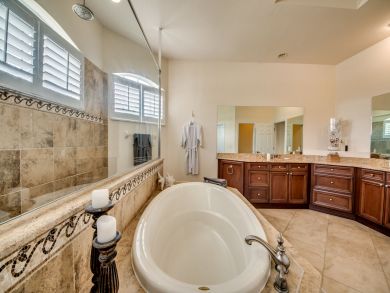 Cape Coral Home 921139