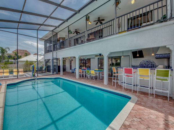 Cape Coral Vacation Home Five Bedroom Canal Views