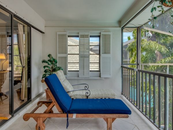 Cape Coral Vacation Home Five Bedroom Canal Views