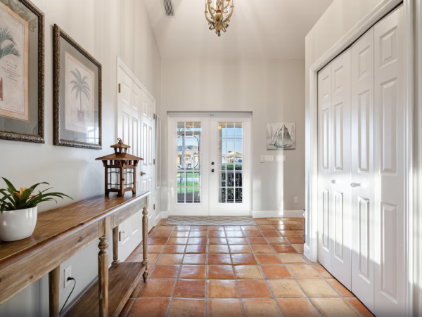 Cape Coral Luxury Vacation Pool Home Sleeps 14