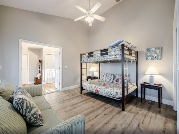Cape Coral Luxury Vacation Pool Home Sleeps 14