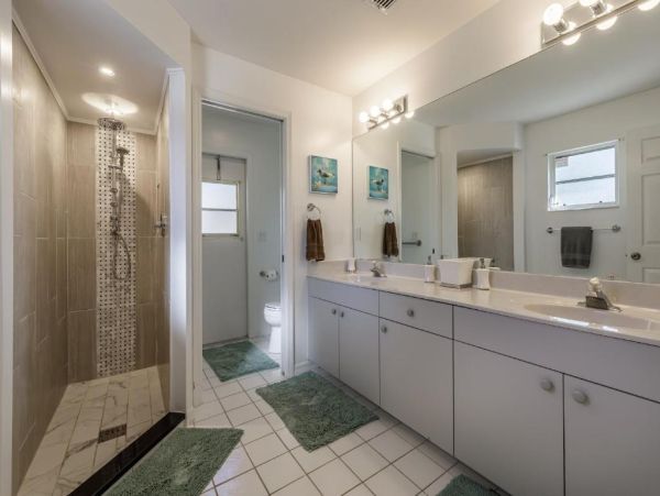 Canal-Front Florida Vacation Rental with Private Pool