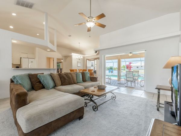 Cape Coral Home 921148