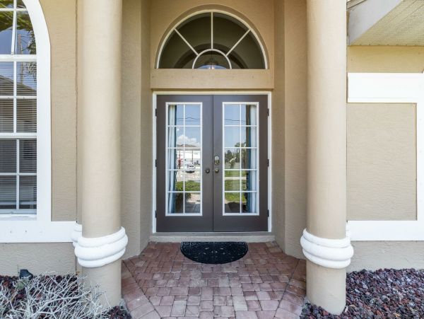 Cape Coral Home 921148