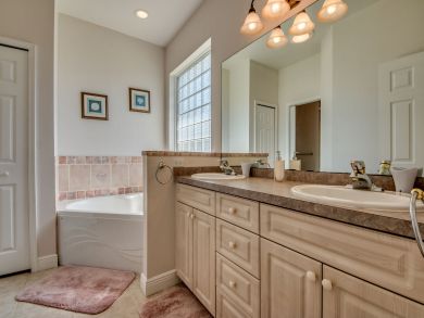 Cape Coral Home 921149