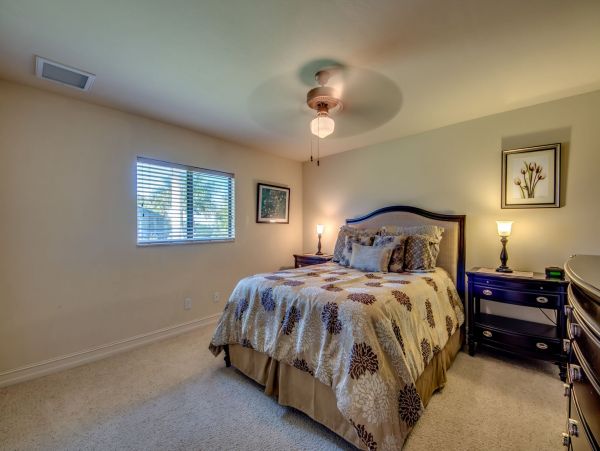 Cape Coral Vacation Home Five Bedrooms & Private Caged Pool