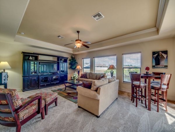 Cape Coral Vacation Home Five Bedrooms & Private Caged Pool