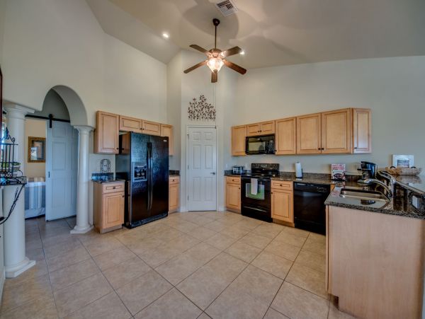 Cape Coral Vacation Home Five Bedrooms & Private Caged Pool