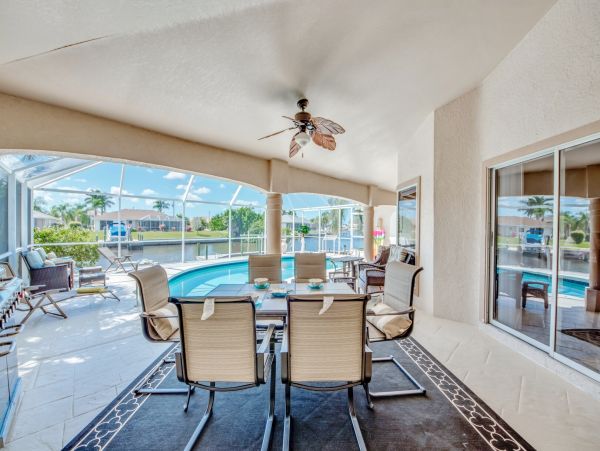 Canal Views Cape Coral Luxury Vacation Pool Home Sleeps 8