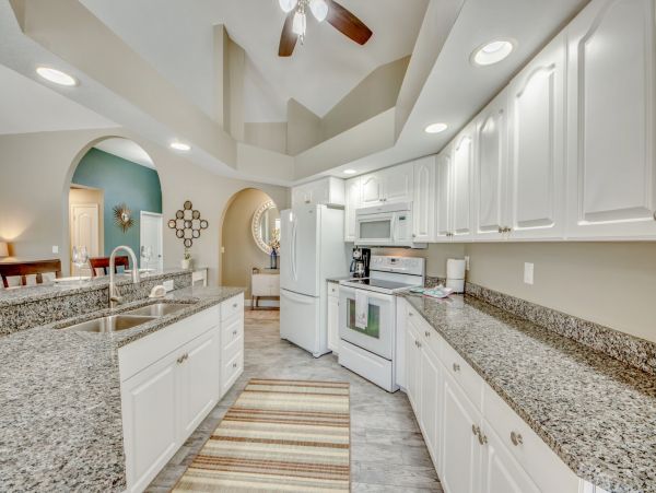 Canal Views Cape Coral Luxury Vacation Pool Home Sleeps 8