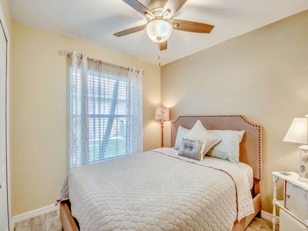Canal Views Cape Coral Luxury Vacation Pool Home Sleeps 8