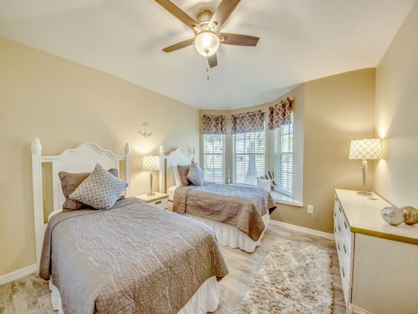 Canal Views Cape Coral Luxury Vacation Pool Home Sleeps 8