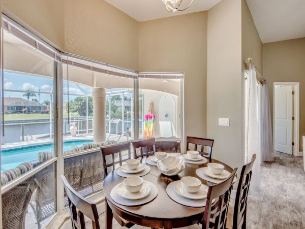 Canal Views Cape Coral Luxury Vacation Pool Home Sleeps 8