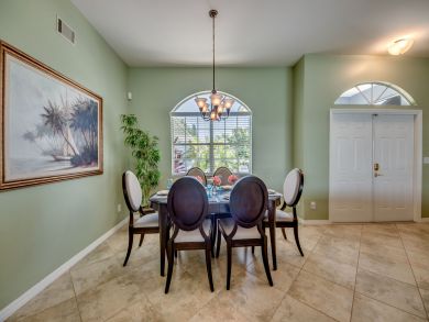 Cape Coral 3 Bedroom Vacation Rental Villa with Pool & Dock
