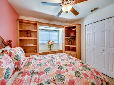 Cape Coral 3 Bedroom Vacation Rental Villa with Pool & Dock