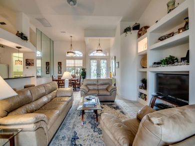 Cape Coral Home 921160