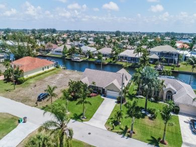 Cape Coral Vacation Home with Boat Dock and Lift 3 Bedrooms