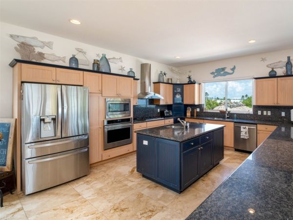Islamorada Five Bedroom Beachfront Vacation Home