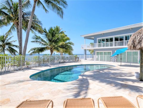 Islamorada Five Bedroom Beachfront Vacation Home