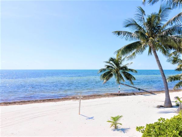Islamorada Five Bedroom Beachfront Vacation Home