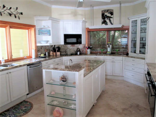 Islamorada Oceanfront 10 Bedrooms Home