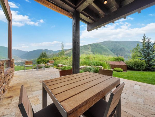 Mountain Views Vail Vacation Home Sleeps Eight Guests.