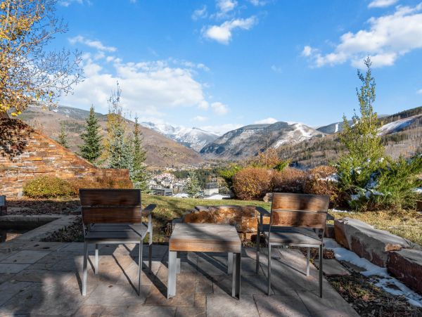 Mountain Views Vail Vacation Home Sleeps Eight Guests.