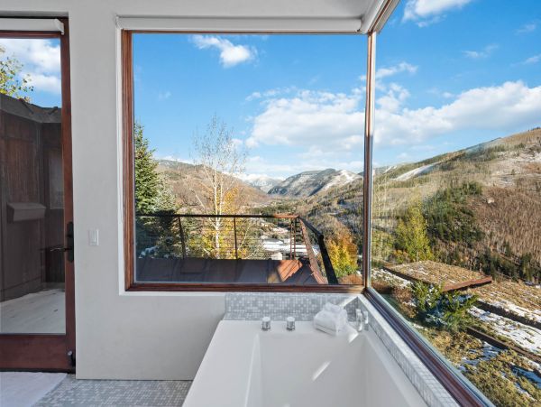 Mountain Views Vail Vacation Home Sleeps Eight Guests.