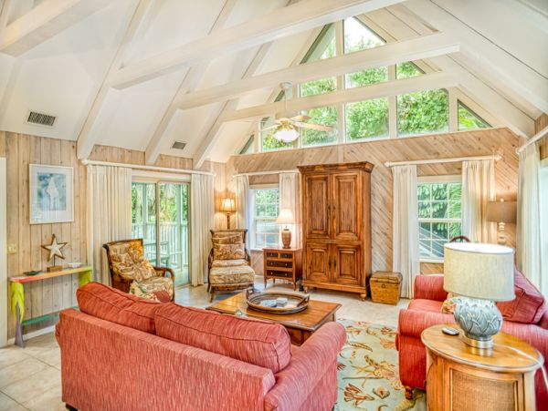 Captiva Island Luxury Vacation Accommodation Walk to Beach