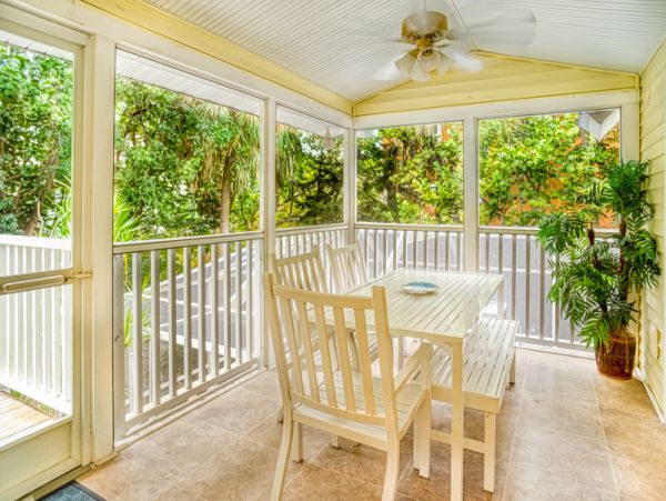Captiva Island Luxury Vacation Accommodation Walk to Beach