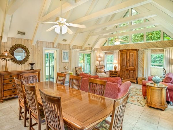 Captiva Island Luxury Vacation Accommodation Walk to Beach