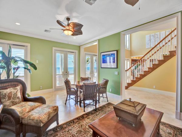 Oceanfront Luxury Vacation Estate with Pool & Spa