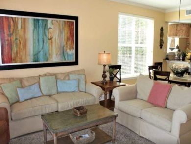 Santa Rosa Beach Vacation Condo Sleeps Eight Guests.